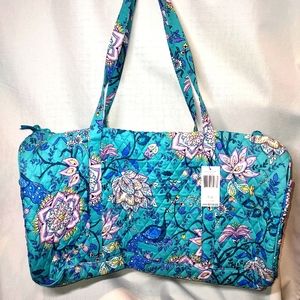 Vera Bradley Large Traveler Duffel -Peacock Garden